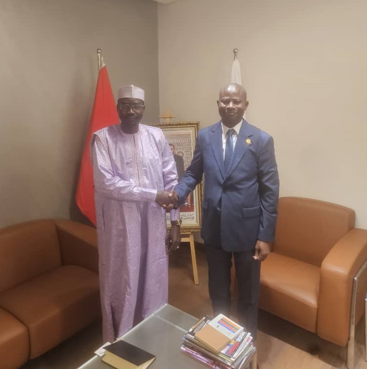 Une audience au siège du CAFRAD à Rabat : Le Directeur général reçoît le Dr. Malam Boukar, Directeur général de l’Ecole africaine des Métiers de l’Architecture et de l’Urbanisme
